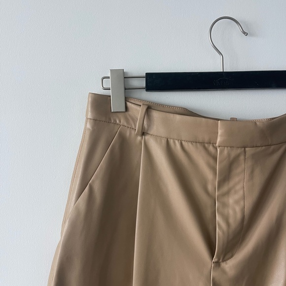 Beige leather Zara Bermuda shorts - Picture 2 of 5